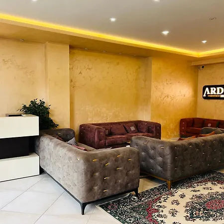 Отель Ardo And Restaurant Сырница